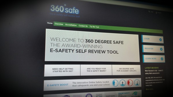 360 Degree Safe: eSafety Self-Review Tool