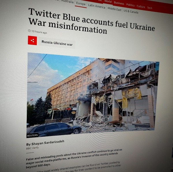 Twitter Blue accounts fuel Ukraine War misinformation