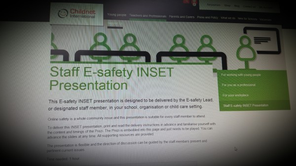 Esafety Inset Resource by Childnet