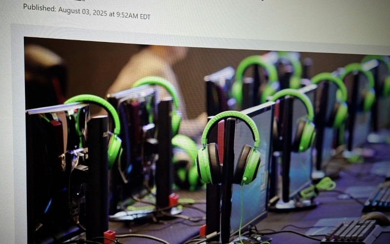 Far-right extremists recruit over gaming platforms, researchers say