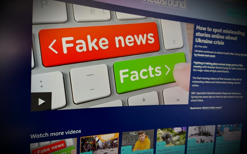 How to spot misleading stories online about Ukraine crisis