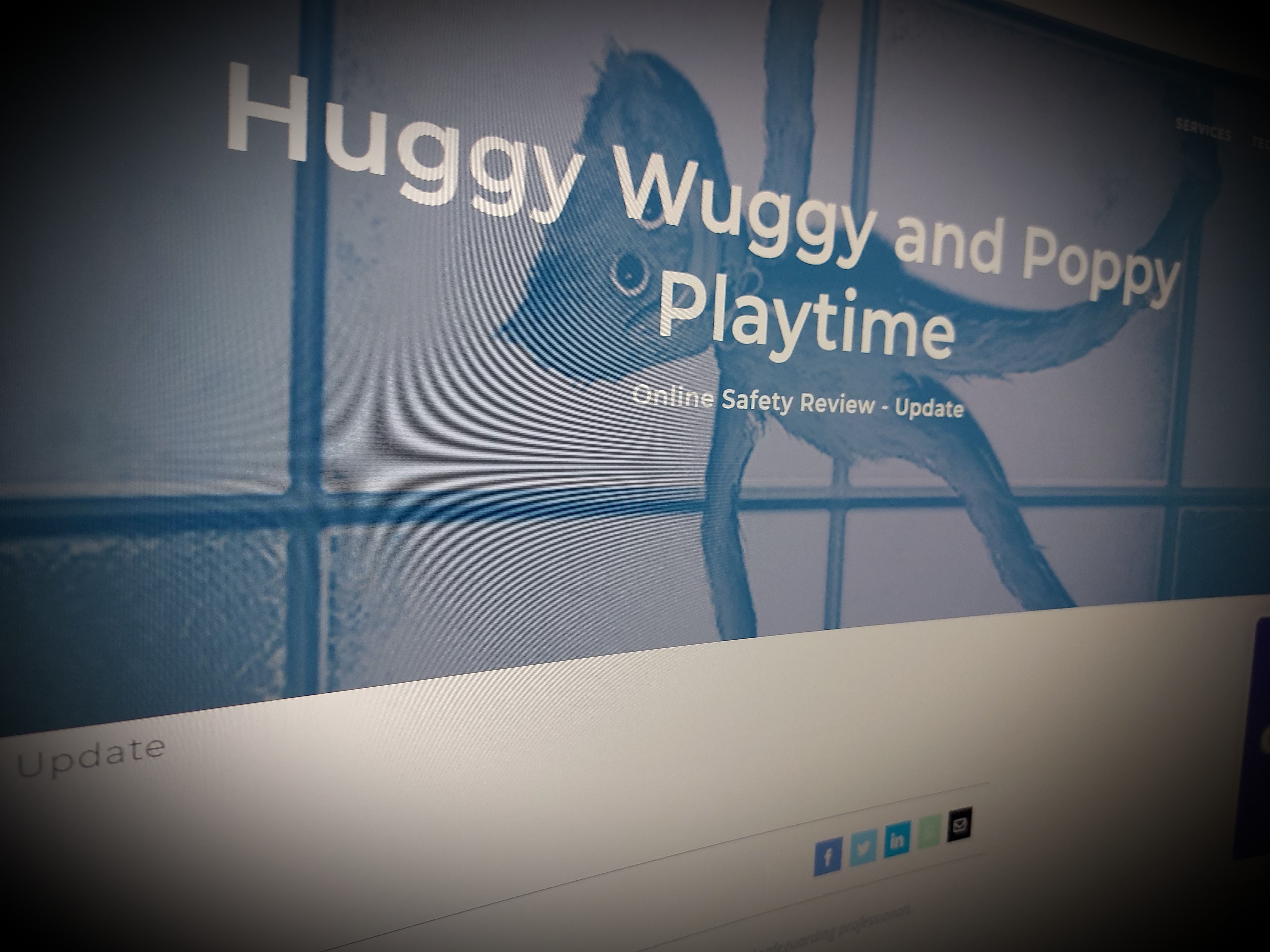 Huggy Wuggy and Poppy Playtime Online Safety Review - Simfin