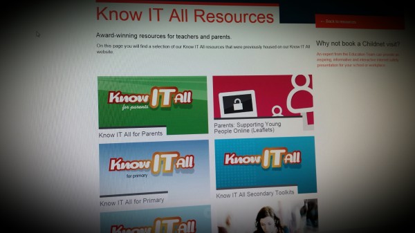 KnowITall - eSafety for Trainee Teachers