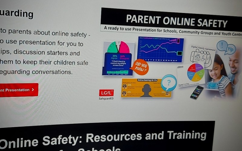 LGFL: Parents Online Safety Presentation