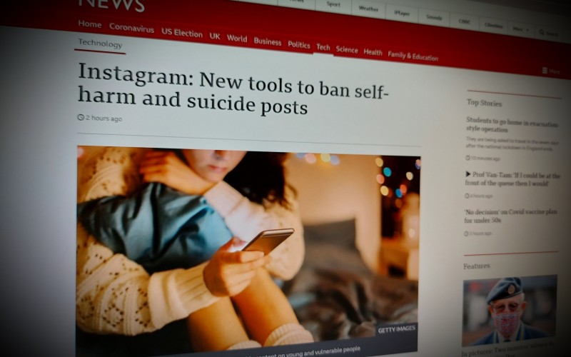 Instagram: New tools to ban self-harm and suicide posts