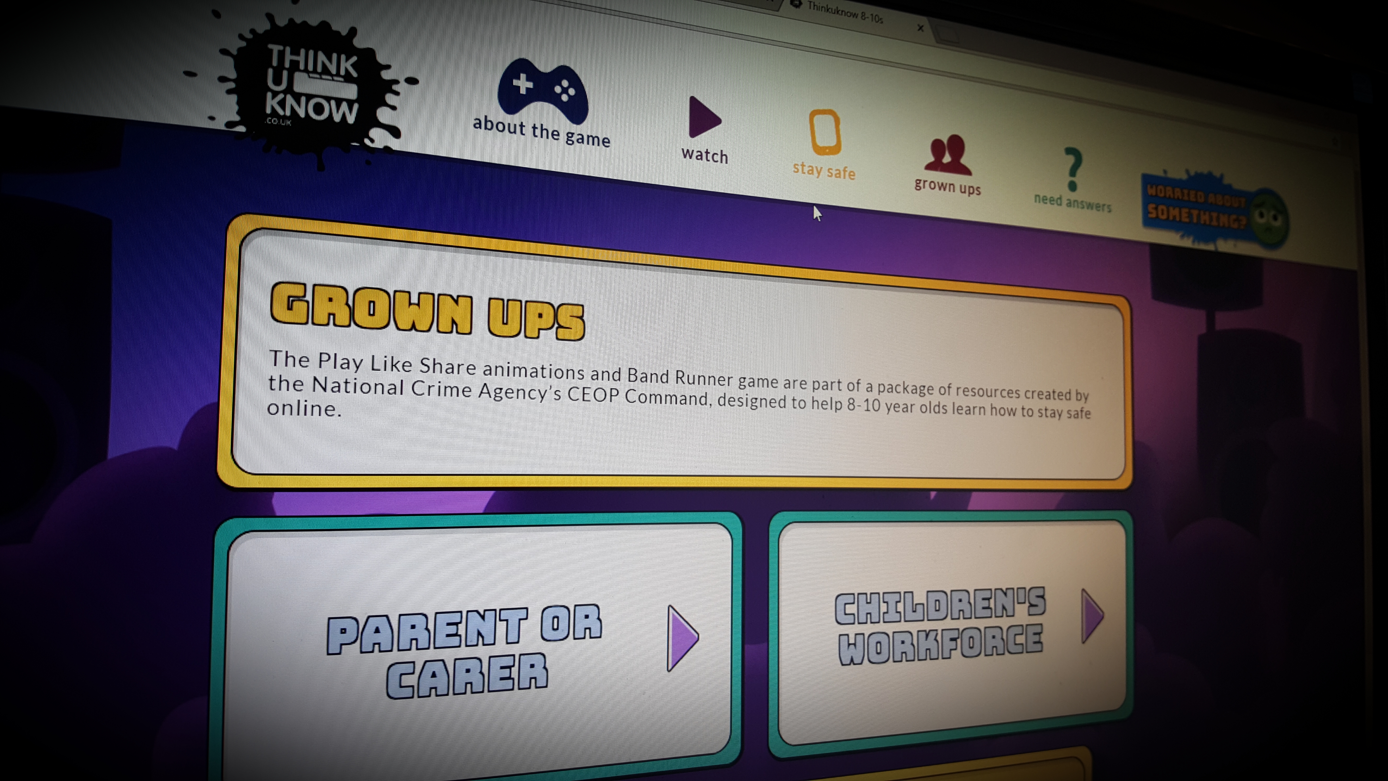 Play Like Share : Band Runner Online Safety Game for 8-10 yr olds