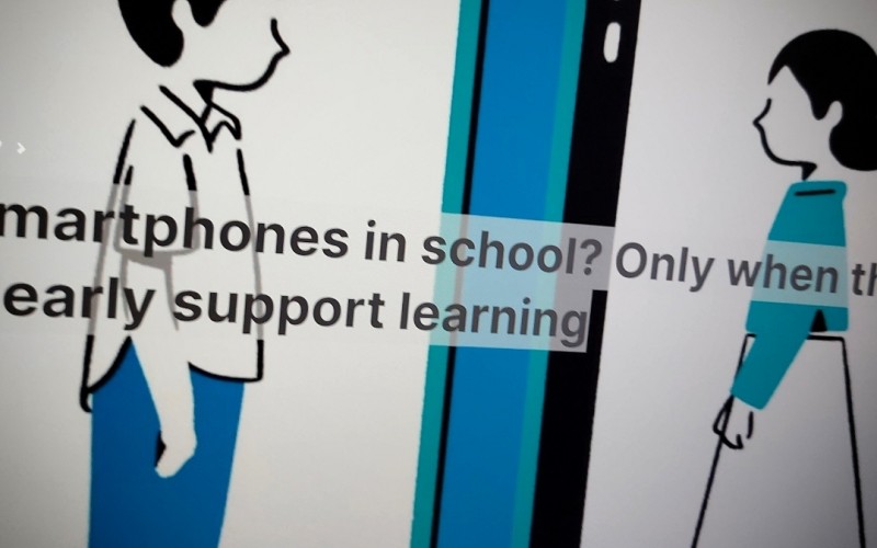 Smartphones in school? Only when they clearly support learning - unesco